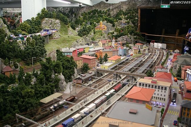 HAMBURG-SPEICHERSTADT > Miniatur Wunderland > Schweiz unten