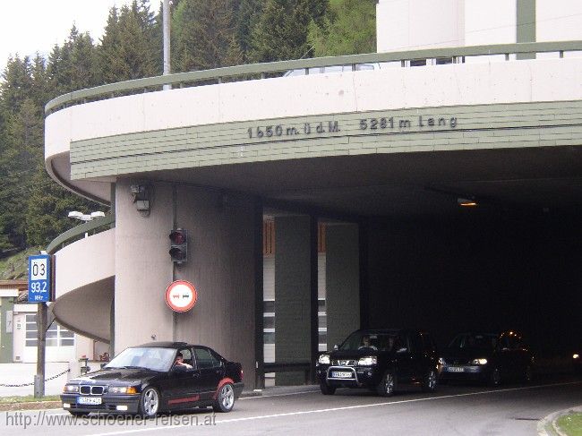 Felbertauernstraße > Tunneleinfahrt