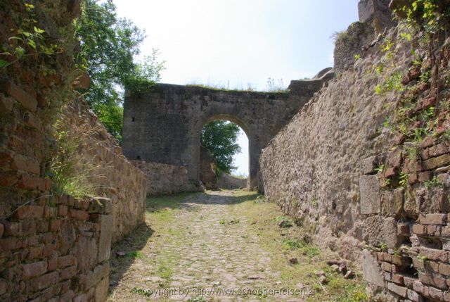 DONAUSTAUF > Burgruine Donaustauf