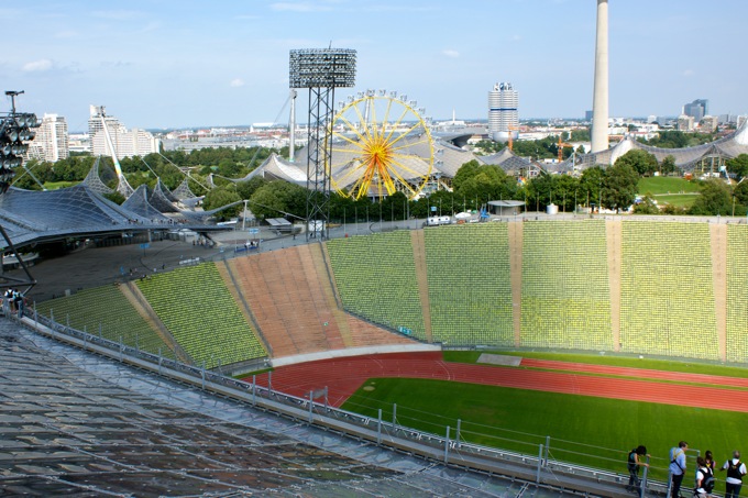 OLYMPIASTADION > Zeltdachtour 7