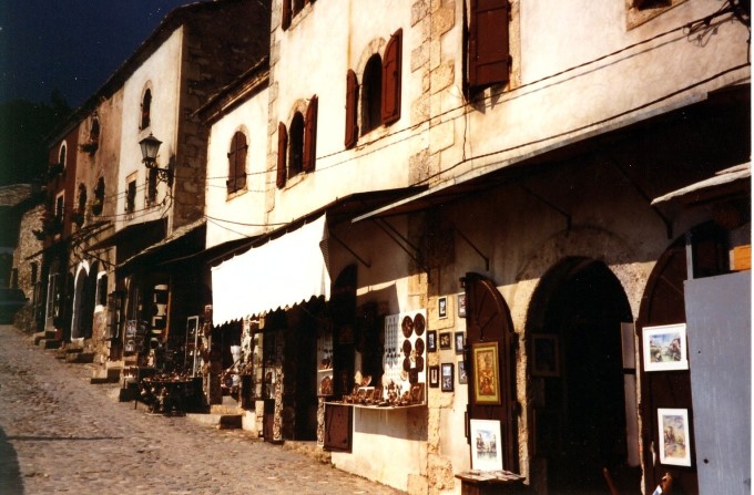 Mostar > Brücke 2001 2