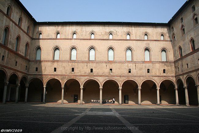 MILANO > Castello Sforzesco > Rocchetta