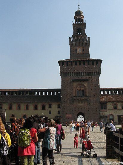 MILANO > Castello Sforzesco > Uhrturm Torre del Filarete