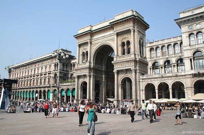 MILANO > Piazza del Duomo > Palazzo Settentrionale