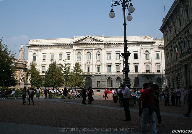 MILANO > Piazza della Scala > Banca Commerciale Italiana