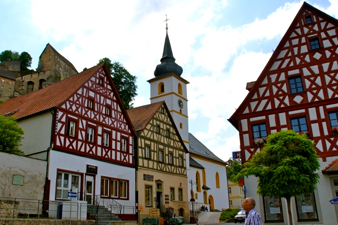 StBartholoma776usPottenstein.jpg