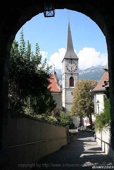 CHUR > Hof > Hofsteg > Blick zur Sankt Martinskirche