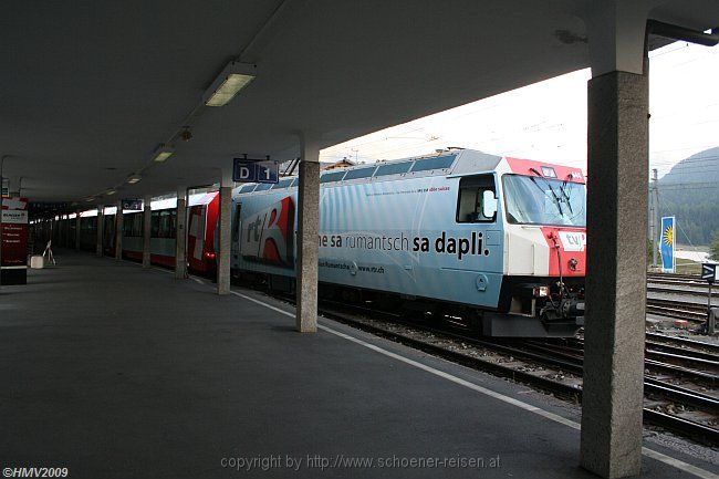 SANKT MORITZ > Bahnhof > Fahrtende mit dem Glacier Express