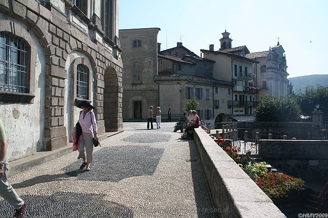 ISOLA BELLA > Palastpromenade