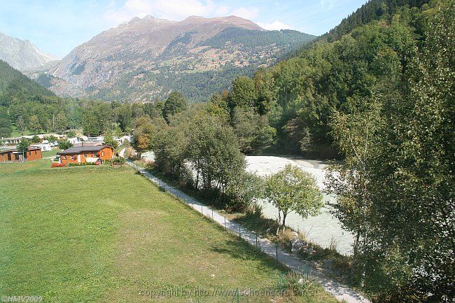 GLACIER EXPRESS 2009-09-24_029 > Fiesch > Campingplatz Eggishorn