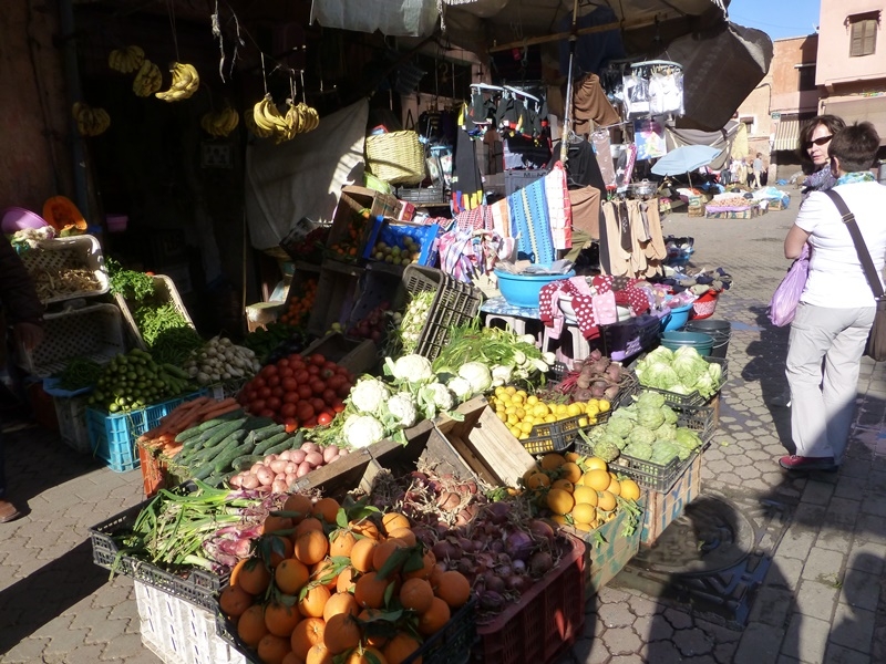 Auf einem Markt in Marrakesch