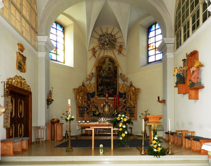 ROTENTURM AN DER PINKA >  Pfarrkirche 3