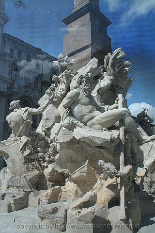 ROMA > Piazza Navona > Fontana dei Quattro Fiumi