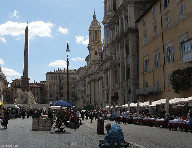 ROMA > Piazza Navona > Blick zum Palazzo Pamphili