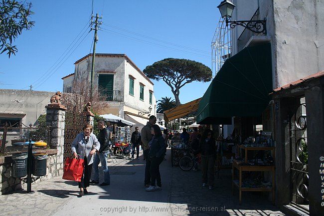 ANACAPRI > Via Giuseppe Orlandi