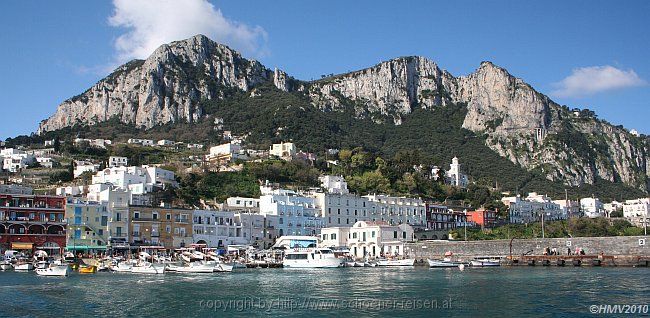 CAPRI-MARINA GRANDE > Hafenpanorama