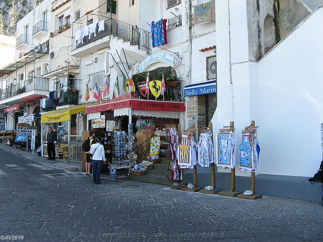 CAPRI-MARINA GRANDE > Hafenpromenade