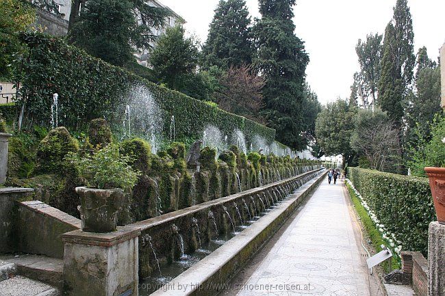 TIVOLI > Villa d'Este > Park > 16 - Hundert Brunnen