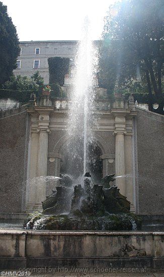 TIVOLI > Villa d'Este > Park > 20 - Drachenbrunnen