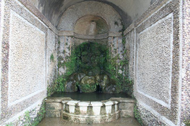 TIVOLI > Villa d'Este > Park > 35 - Brunnen der Flora