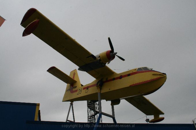 SINSHEIM > Auto und Technik Museum > Löschflugzeug