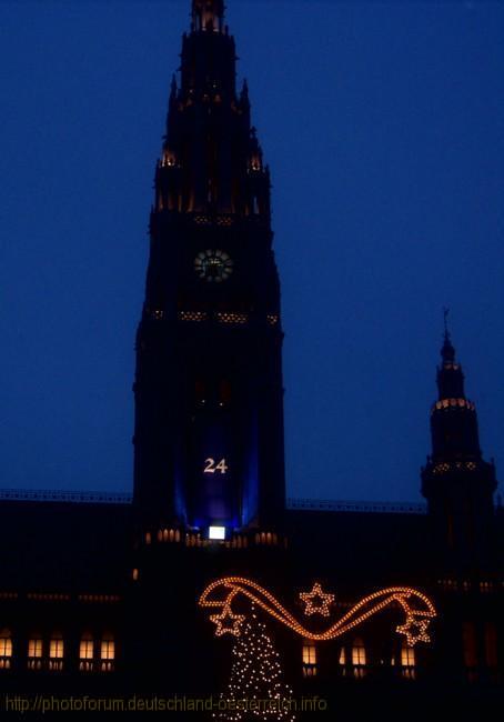 WIEN > Wiener Rathaus > Adventmarkt