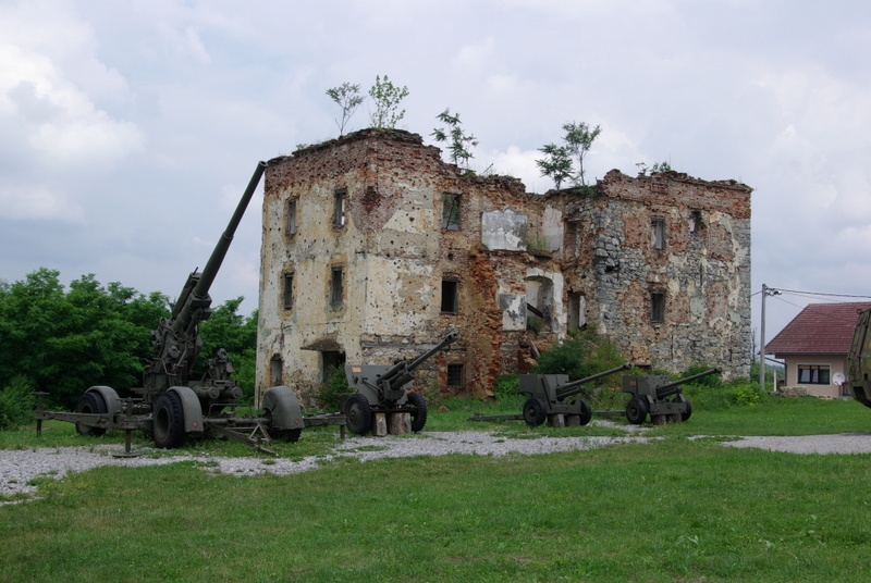 Ausflug nach Karlovac ins Kriegsmuseum