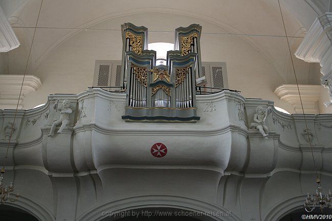 FÜRSTENFELD > Stadtpfarrkirche Johannes des Täufers