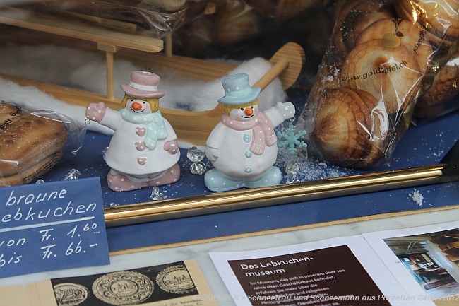 CH: EINSIEDELN > Schneefrau und Schneemann aus Porzellan