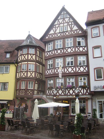 Stadt und Burgruine 4