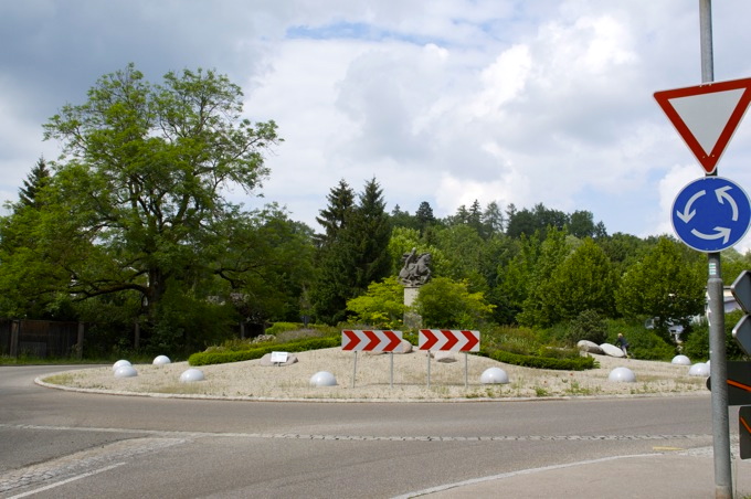 D-Bayern: GRAFRATH im Landkreis Fürstenfeldbruck > Graf Rasso zu Pferd