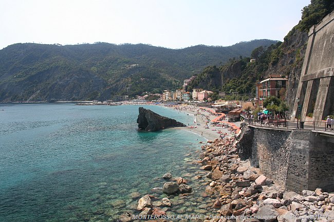 MONTEROSSO AL MARE > 5. Ort an der Cinque Terre > Panorama des neueren Stadtteils