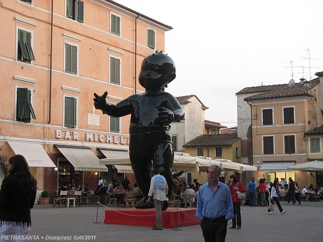 PIETRASANTA > Domplatz