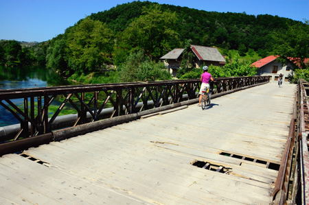 Brücke Una