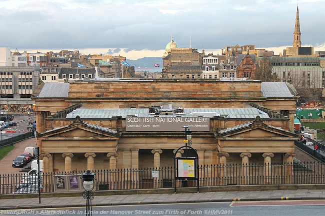 EDINBURGH > Altstadtausblick zum Firth of Forth  in Linie der Hanover Street