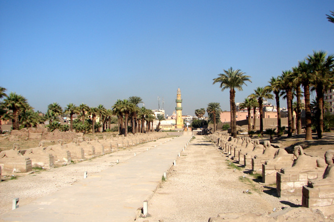 Luxor1-23