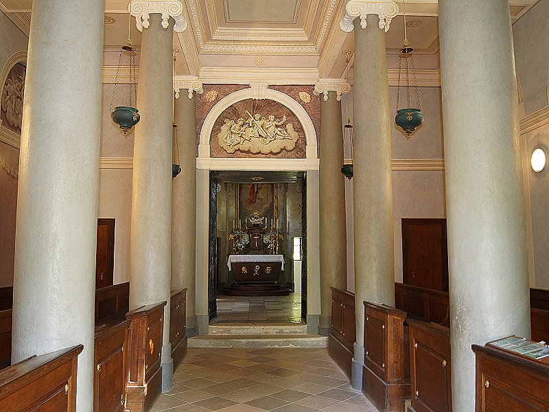 Nagycenk > Mausoleum