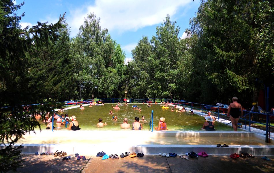 H:Mezőcsát>großes Becken1