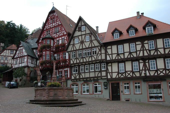 MILTENBERG > Alter Markplatz oder Schnatterloch