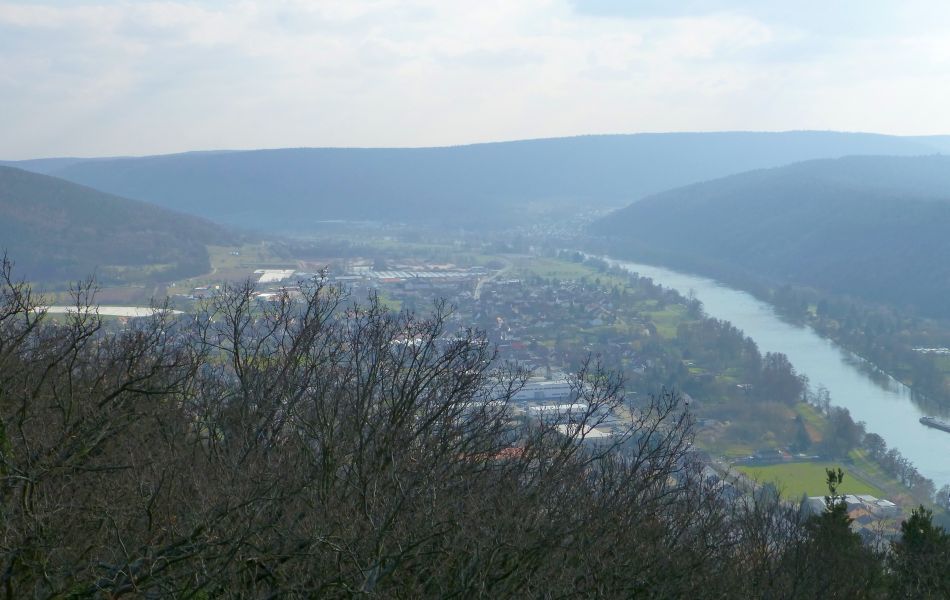 D:Bayern>Klingenberg>Aussichtsturm>Blick nach Süden