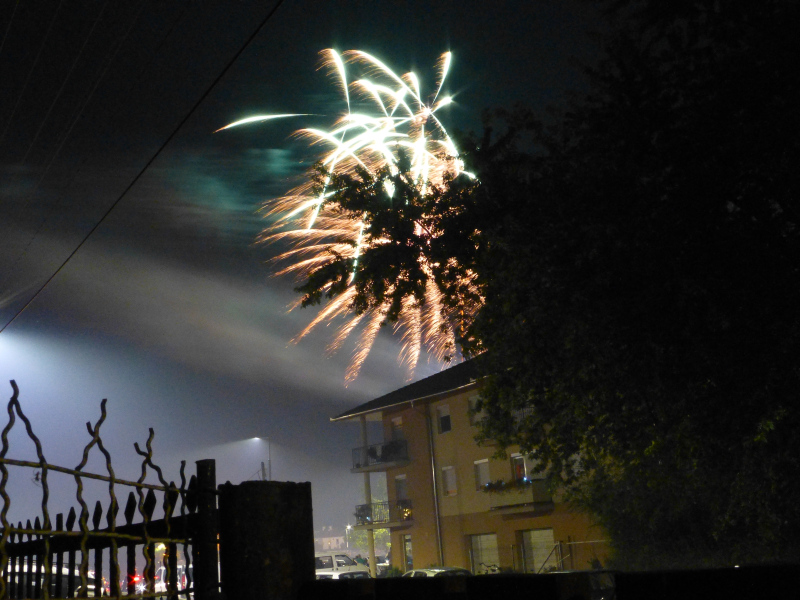 H:Mezőkövesd>Feuerwerk5