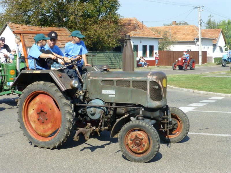 H:Mezőkövesd>Veteranenkorso>Lanz D 2016