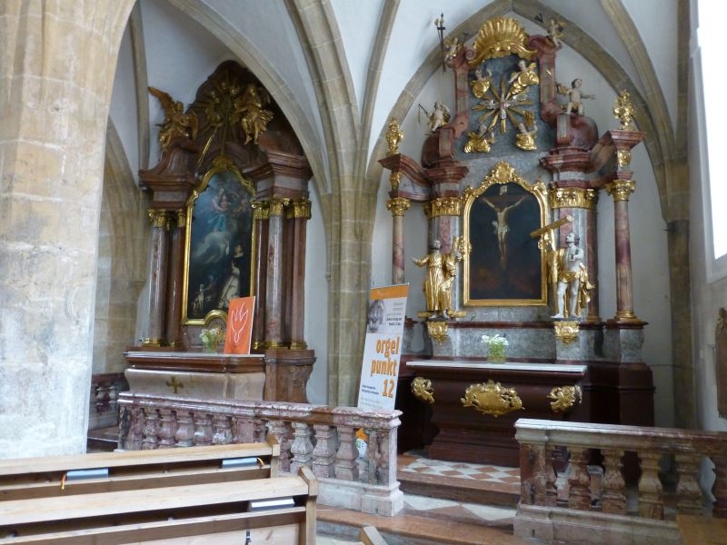 A:Freistadt>Katharinenmünster>Rosenkranz- und Kreuzaltar