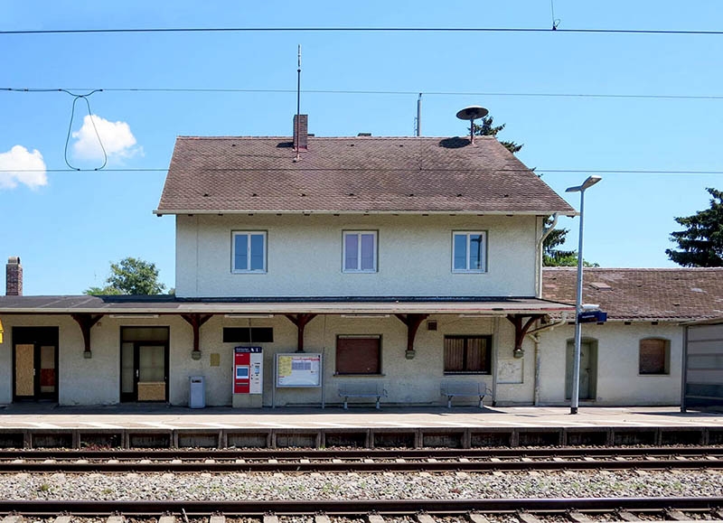 Bahnhof10