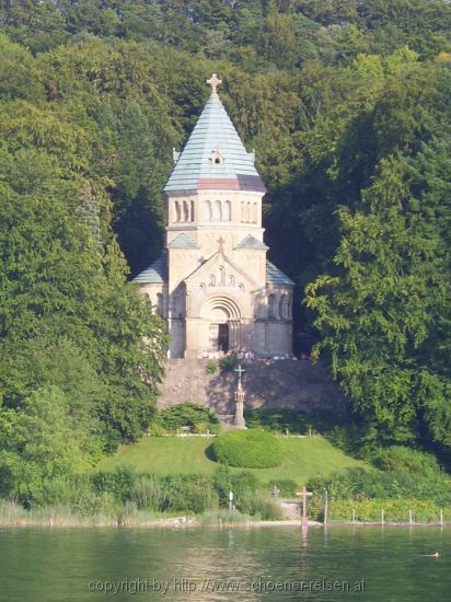 BERG > Gedächtniskirche für König Ludwig II