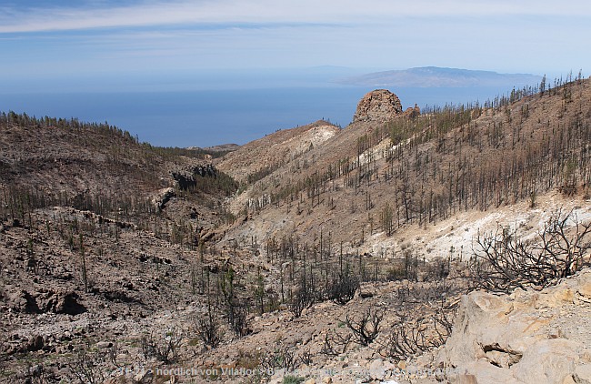 TF-21 > von VILAFLOR nach Las Canadas > Blick auf El Hierro und La Gomera