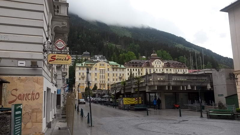 Gastein_am_Parkhaus