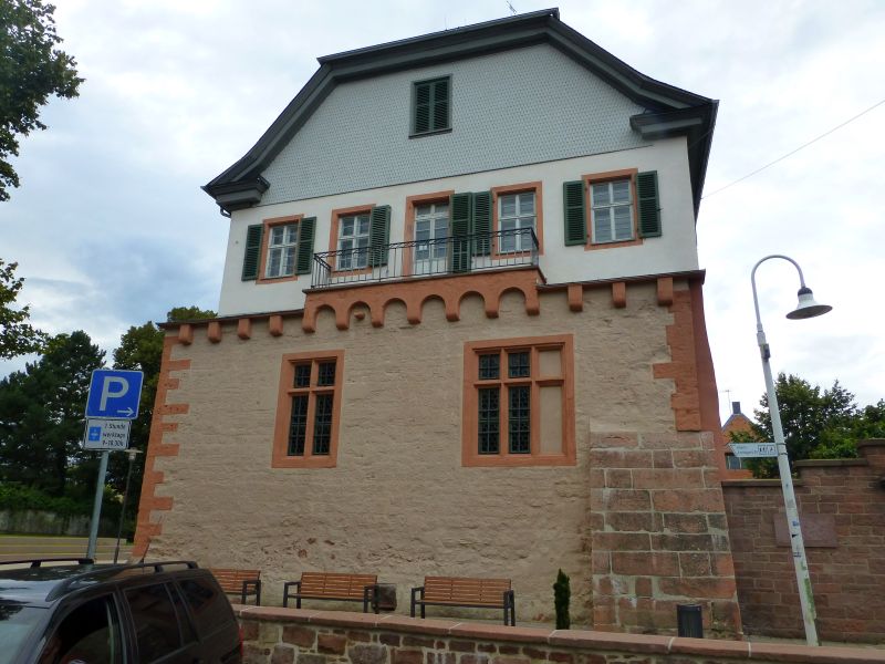 D:Groß-Umstadt>Pfälzer Schloss3