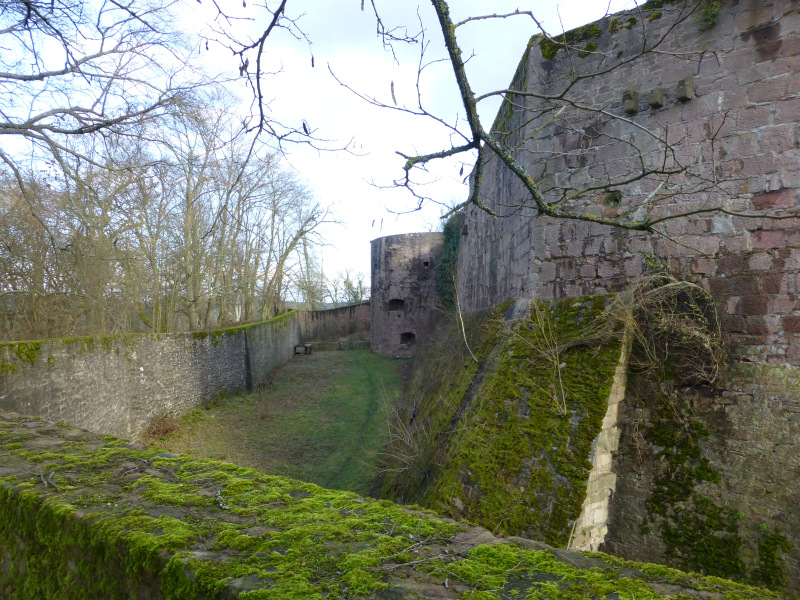 D:Hessen>Burg Breuberg>Rundweg4