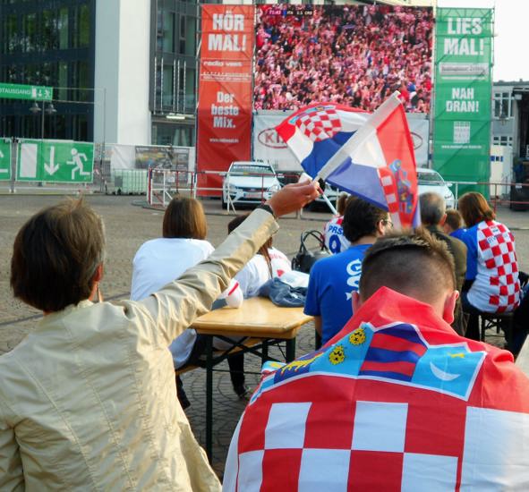 RECKLINGHAUSEN > Public Viewing zur EM 2012